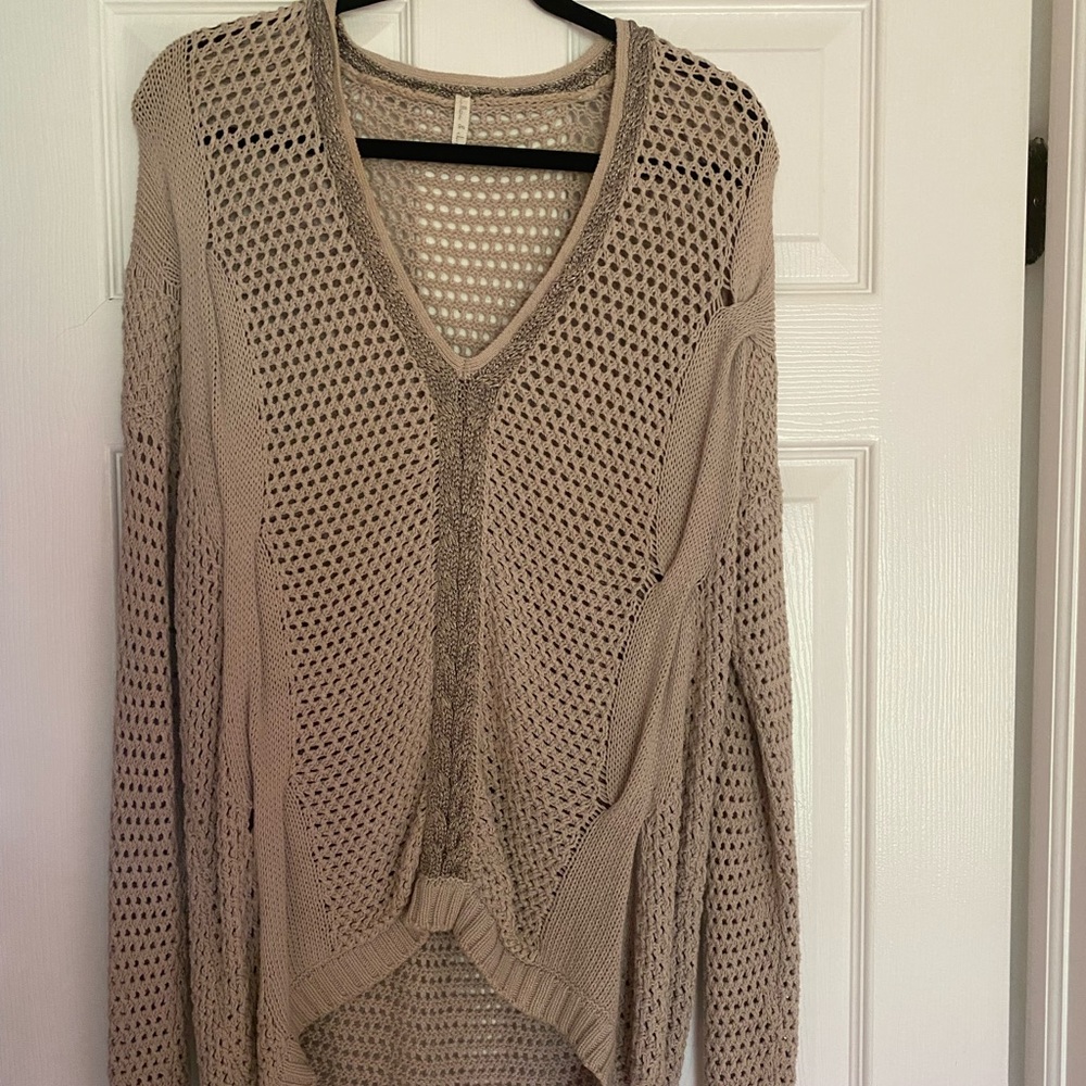 Willow and clay tan sweater